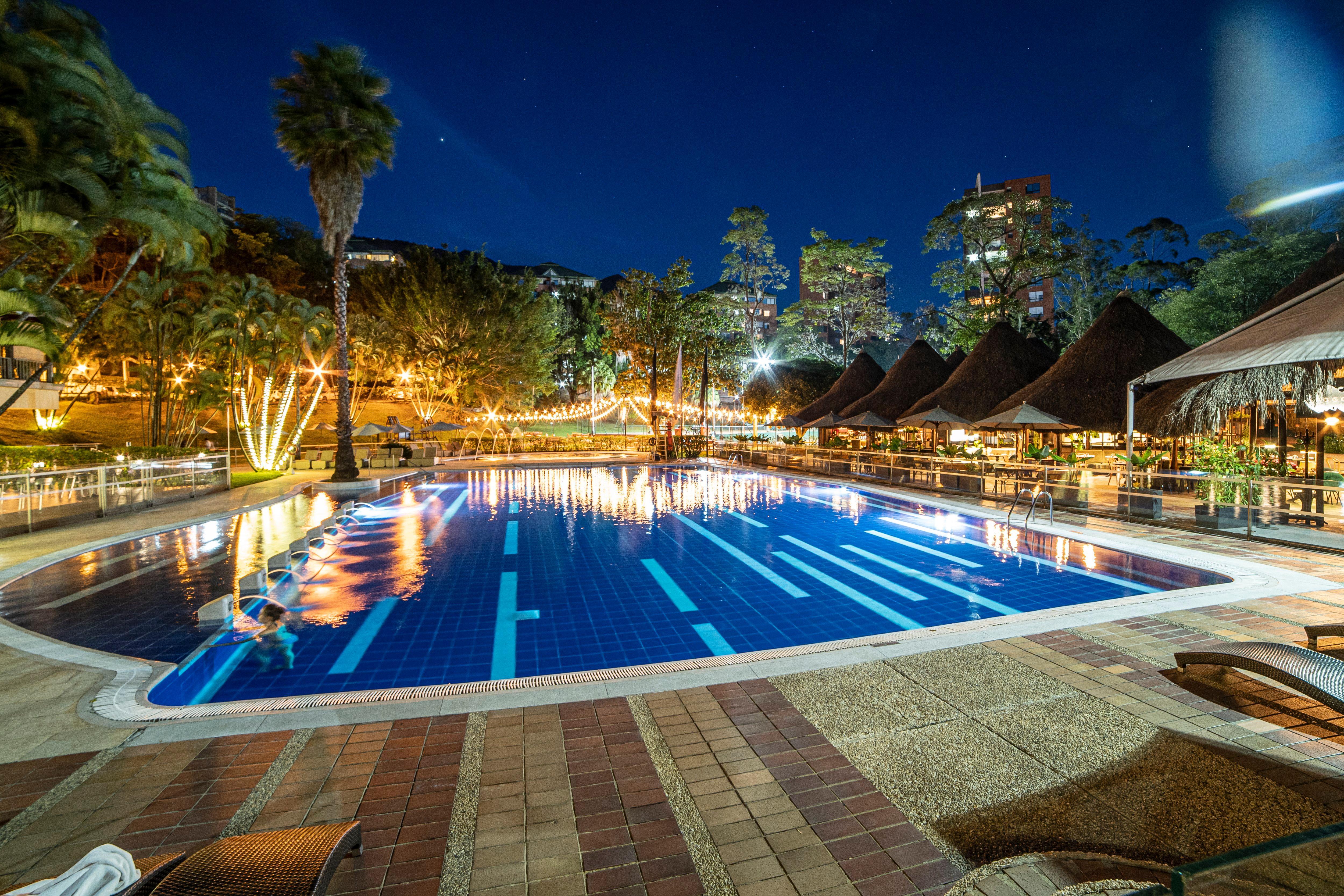 Intercontinental Medellin - Movich By Ihg Hotel Екстериор снимка